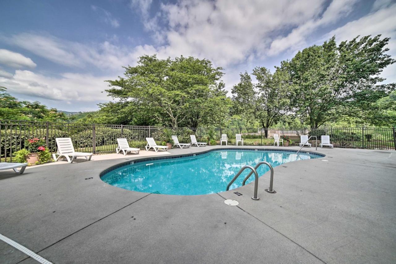 Gatlinburg Condo With Smoky Views Walk To Town! Extérieur photo